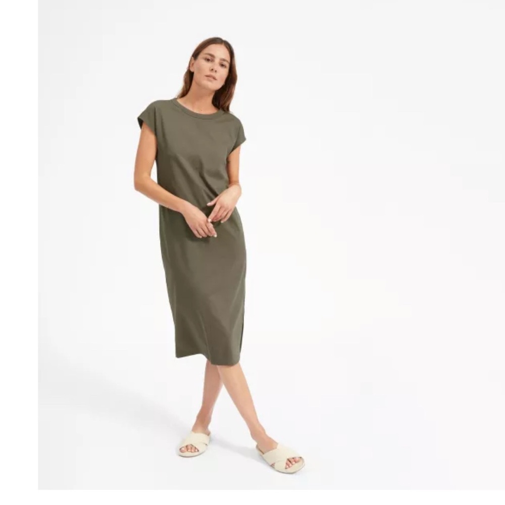 Everlane - lux cotton side-slit tee dress. Olive Green, XS